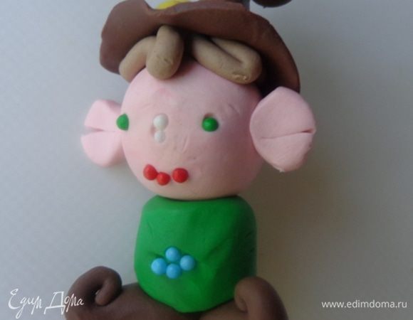 делаем ножки...