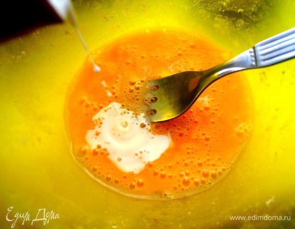 Можно добавить сливок чайную ложку.