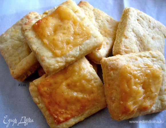 Так же рекомендую для всех сыроманов и не только,замечательное печенье с сыром от Лизы Пироговой  http://www.edimdoma.ru/retsepty/55966-pechenie-s-syrom  Лиза,большое спасибо за рецепт!:)