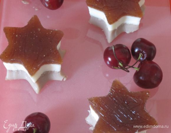 Выложить "Звездочки" на тарелочки.