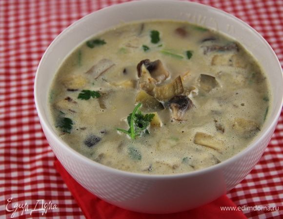 Разливаем по тарелкам и подаем. Приятного аппетита))