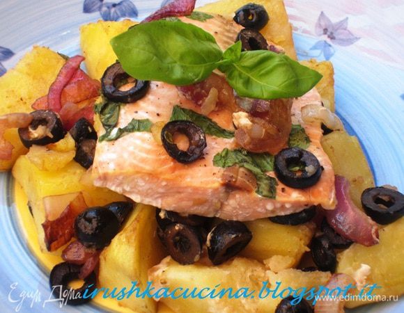 Великолепная рыбка от Оленьки (Мурзик) http://www.edimdoma.ru/retsepty/55143-zapechennyy-losos-s-kartofelem-olivkami-i-bazilikom и ещё много чего.. но это в следующий раз!! Девочки, спасибо огромное за рецепты!!!!! Всем рекомендую!!
