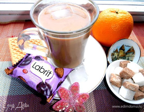 Кидаем кубик льда или несколько и утоляем жажду)))