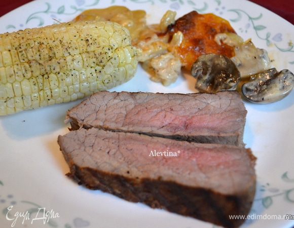 Подаем с гарниром, если отложили маринад,поливаем сверху. Приятного аппетита.