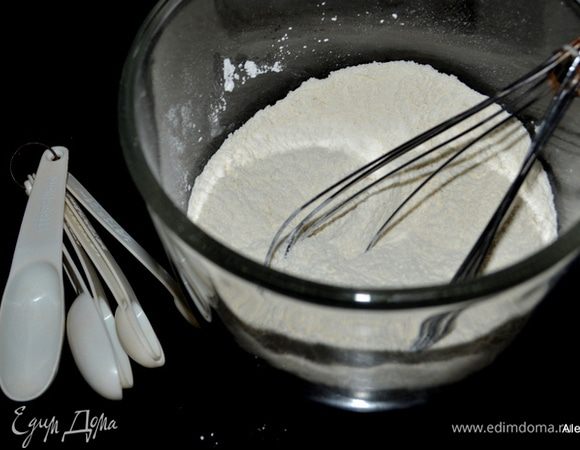 Смешать все сухие ингредиенты и выложить в контейнер. До дня когда вы решите приготовить.