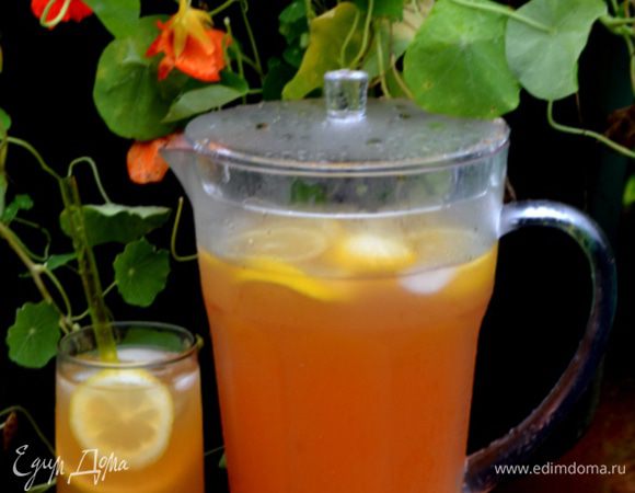 Готовый лимонад пьем в любое время по желанию.