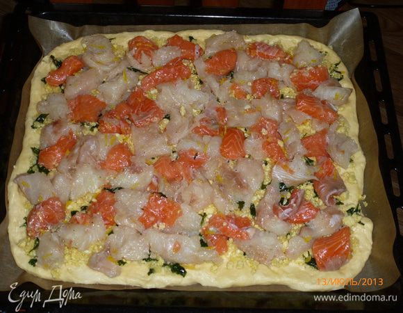 ... кусочки рыбы,...