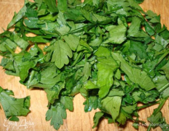 Петрушку мелко полезать