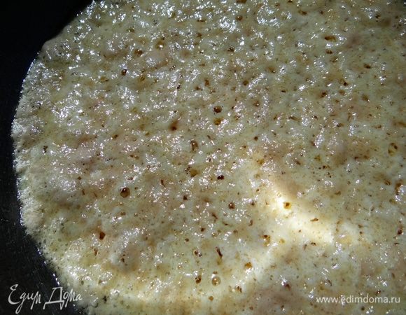 Появится характерная "шапочка". 