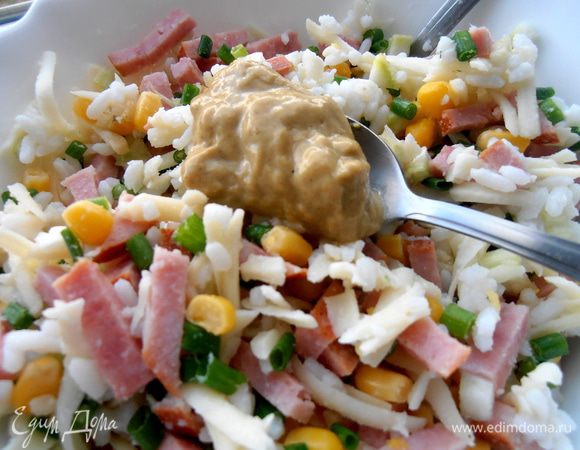 Перемешиваем,добавляем горчицу...