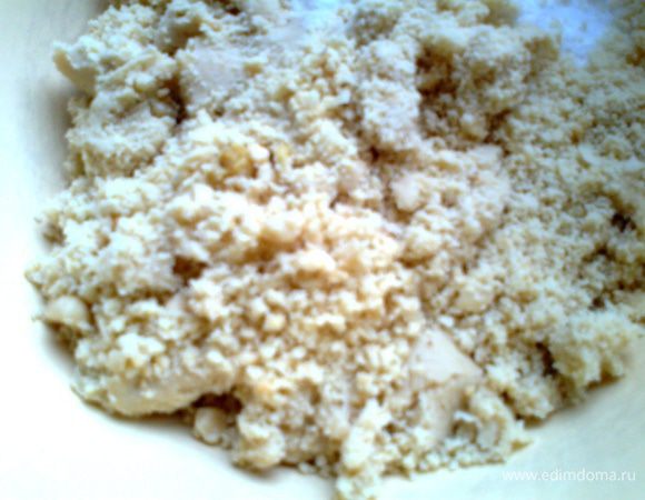 Получается вот такая масса... Кстати, орехи можно брать любые!