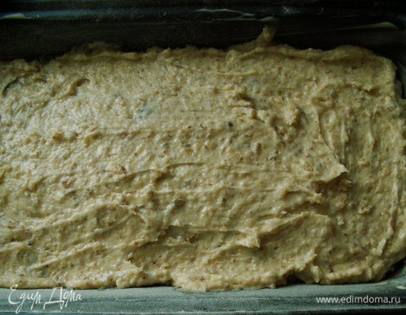 Выпекаем кекс 45-50 минут. Даём ему немного остыть и наслаждаемся))). Мне кекс больше понравился тёплым. BON APPETIT!