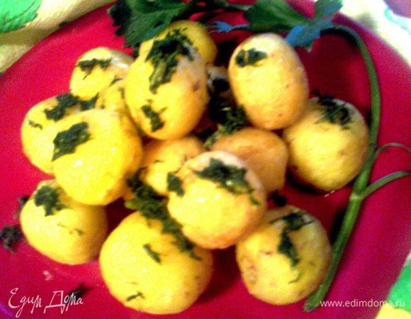 Посыпаем укропом или другой зеленью...