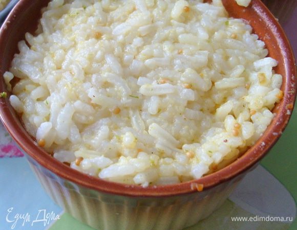 И выложить ровным слоем на мясную начинку.