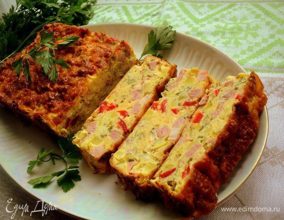 При подаче порезать кекс на кусочки. Приятного аппетита!