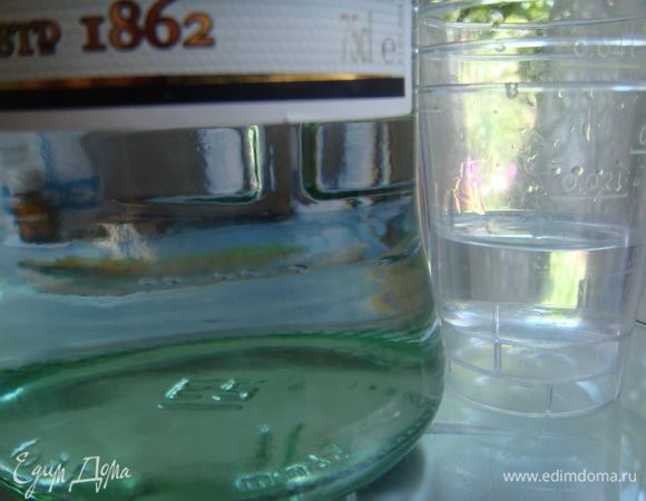 Ну наконец-то!! Вот за что я люблю этот сайт, так это за то, что загрузишь 8 шагов, на удивление легко, и , опьяненный своим успехом, сидишь печатаешь еще 3, естественно уже забываешь предусмотрительно скопировать только что написанный текст, который ты от души настрочил, обновляешь, и... "соединение сброшено"!! 

Это, скажу я вам, отрезвляет. Спасает лишь вера в чудо и огромная все же любовь)
