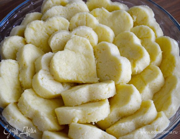 Заполнить форму ньокками.