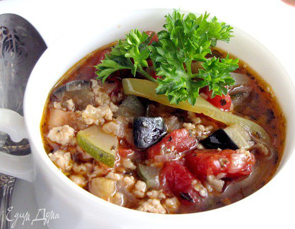 Овощное рагу по-провански готово. Приятного аппетита!