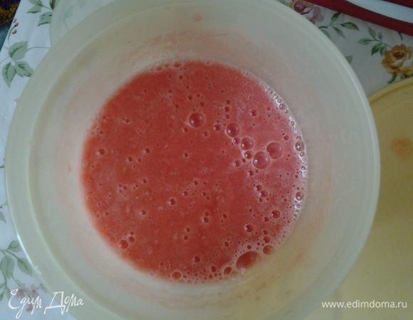 Пюрируем помидоры...