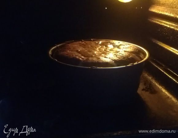 Выпекать в духовке при 180-200 градусах до готовности (минут 20-30)