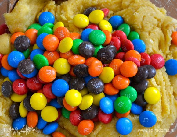 В конце добавьте конфеты.