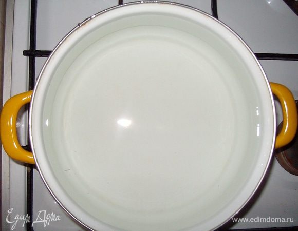 Кипятим воду.