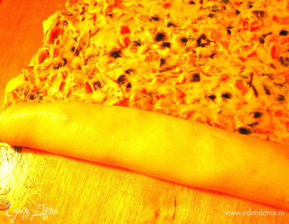 С тёплым сыром проблем не будет при сворачивании.