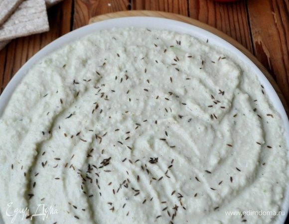 Подавать к свежим овощам или с хлебцами.

Приятного аппетита!