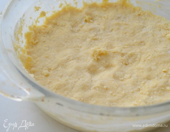 выложить в форму для запекания  и утромбовать