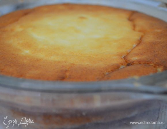 Готовый чиз полностью остудить в форме, затем охладить в холодильнике. Перед подачей на каждый кусочек можно положить по 1 ст. ложке джема или конфитюра - у меня цитрусовый)