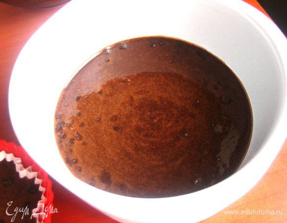 Остатки вылила в формочку такую...