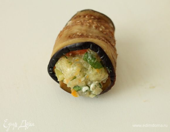 Сворачиваем рулетик