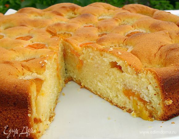 Разрезаем пирог и приступаем к чаепитию!