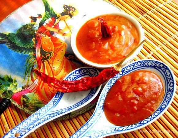 Например,японский соус...(http://www.edimdoma.ru/retsepty/56890-yaponskiy-sous-nedelya-yaponskoy-kuhni)