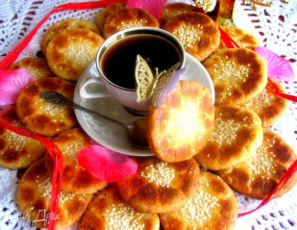 Осталось приподнести к нему чашечку кофе)))