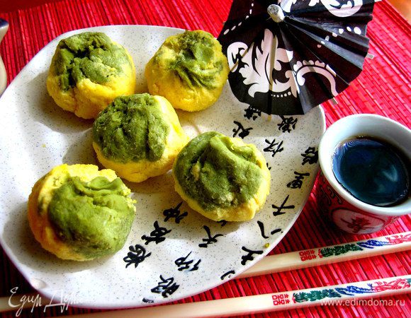 У меня слепилось 5 конфеток размером побольше перепелиного яйца, но меньше куриного...