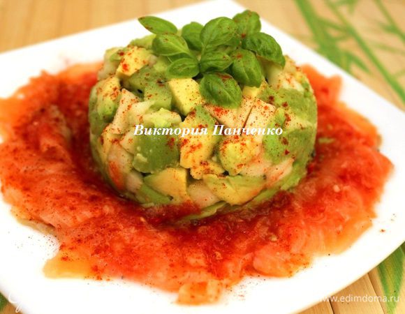 А это мое СПАСИБО Викуле за Севиче  http://www.edimdoma.ru/retsepty/56952-seviche-iz-file-foreli-s-avokadovo-yablochnym-tartarom