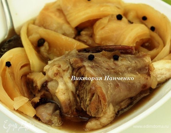 И Тусе и Елене (Сooking with Elena) за Форикол  http://www.edimdoma.ru/retsepty/54966-forikol-baranina-po-norvezhski-dlya-la-vanda