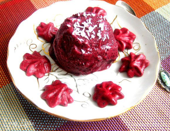 А можно подать порционно при помощи круглой ложки)))