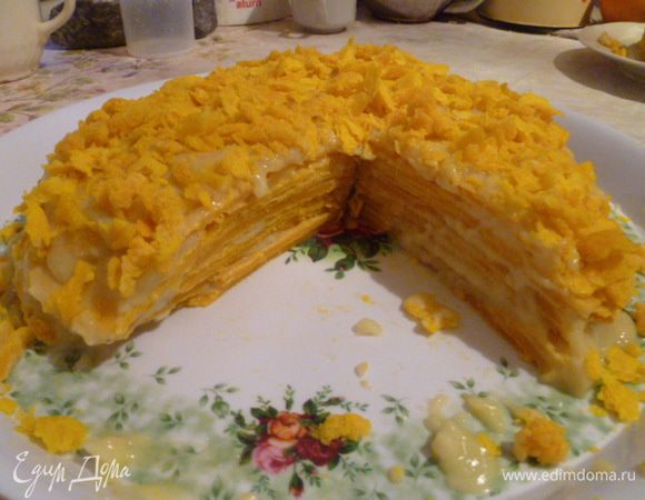 Тыкву очистить от кожуры и нарезать кубиками. 