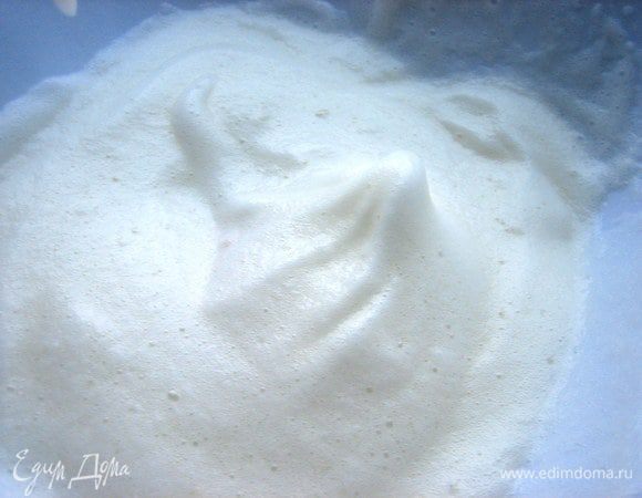 Вот такая лёгкая пенка получилась.