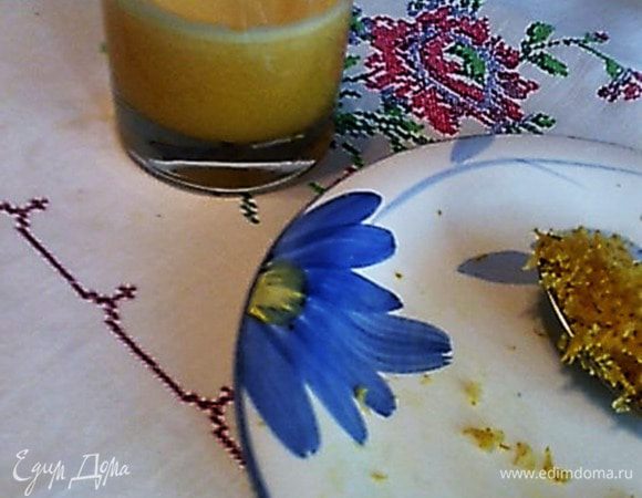 Получилось пол стакана сока.