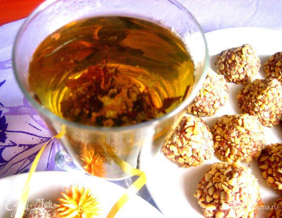 Подаём с зелёным с жасмином чаем..., очень вкусно сочетается)))