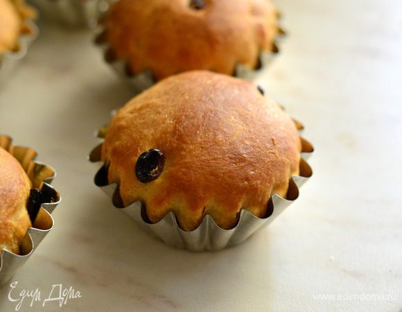 Выпекать в разогретой духовке при температуре 190 гр. минут 30 до золотистого цвета.