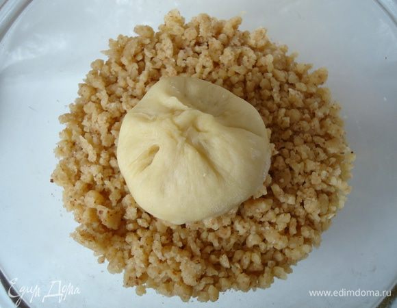 а затем в миндальный шрейзель.
