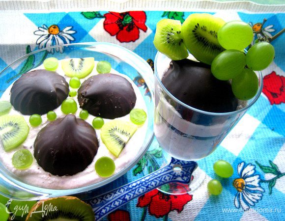 И достаём,когда семья просит сладенького!!!