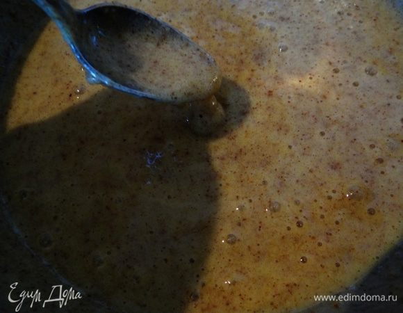 Добавить цедру, корицу.