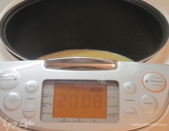 Выставить программу "Выпечка". Автоматически высветится время: 50 минут.