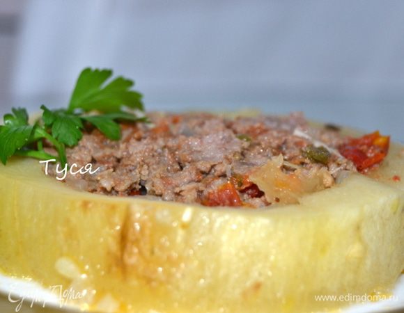 Подавать можно с соусом, например, просто со сметанкой))