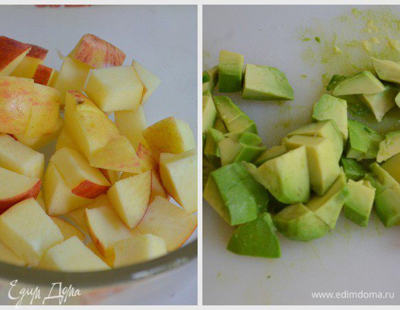 Авокадо и яблоко порезать кубиками.

